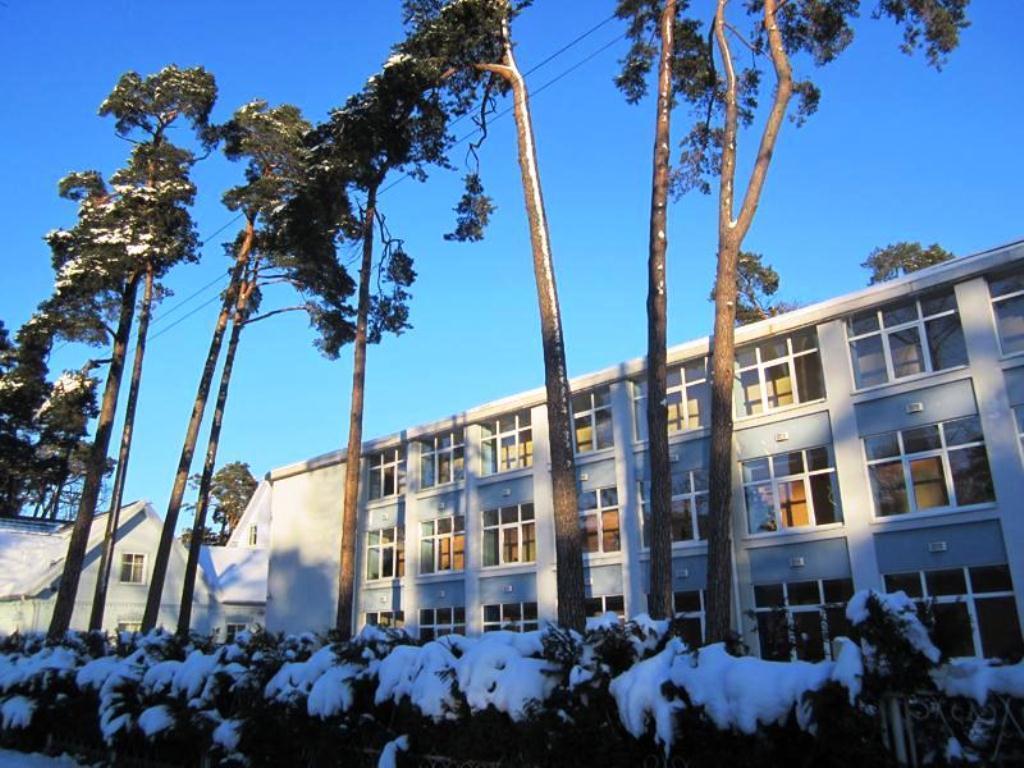 Good Stay Eiropa Hotel Economy Jūrkalne Exterior foto