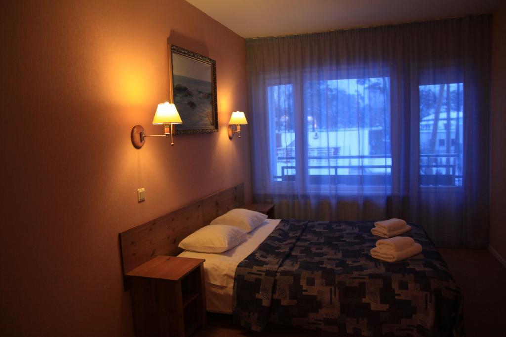 Good Stay Eiropa Hotel Economy Jūrkalne Zimmer foto
